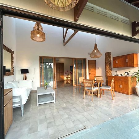Boutique Villa Jogja Senang Yogyakarta Esterno foto