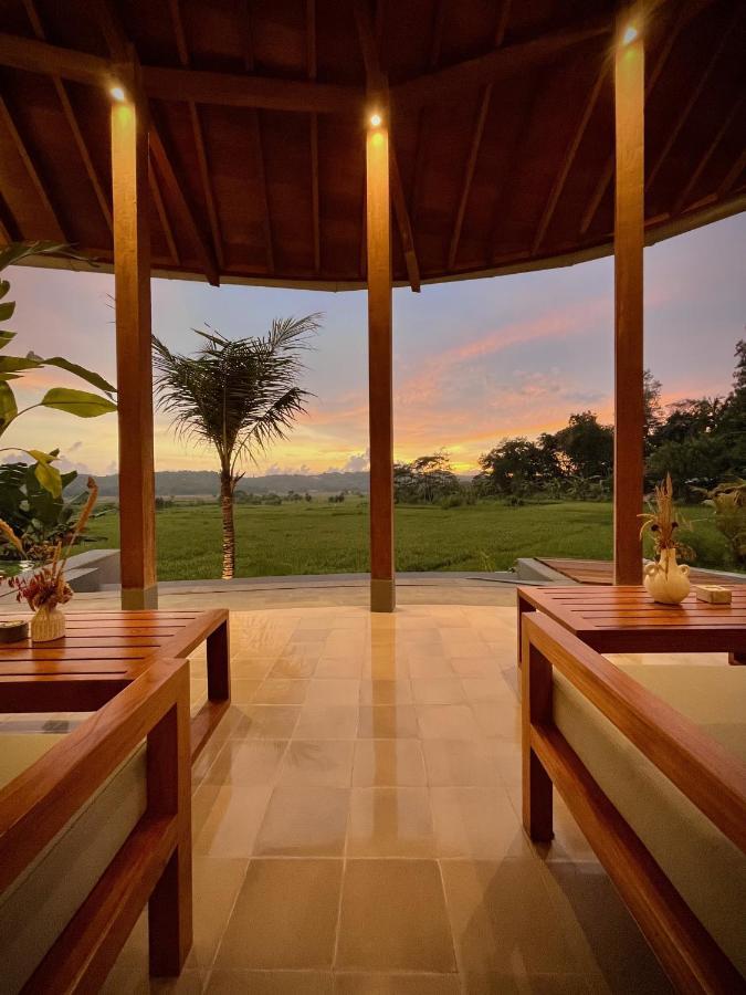 Boutique Villa Jogja Senang Putjung Esterno foto